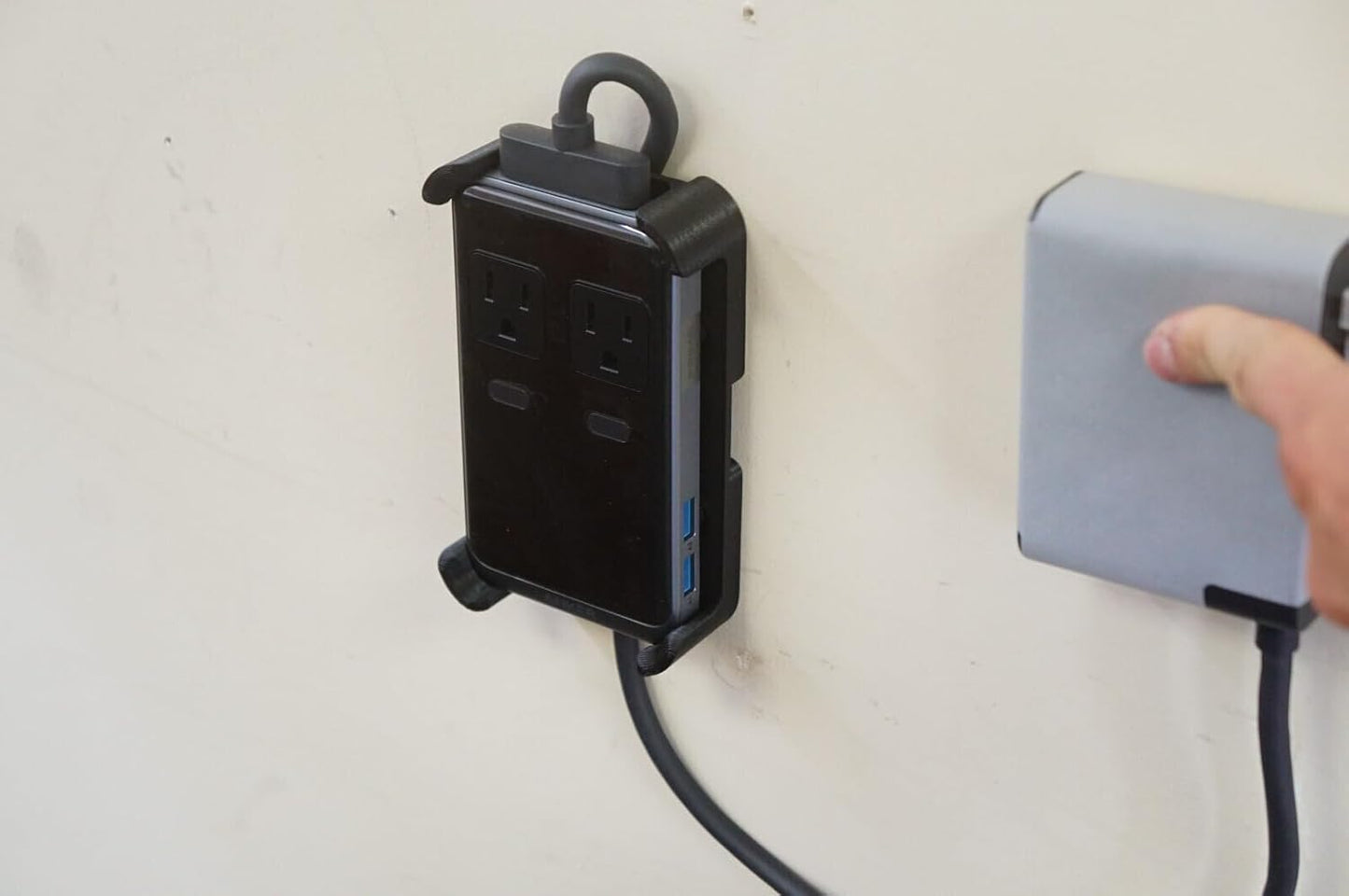 Wall Mount Holder Bracket for Anker Prime 8-in-1 Charging Station (240W)