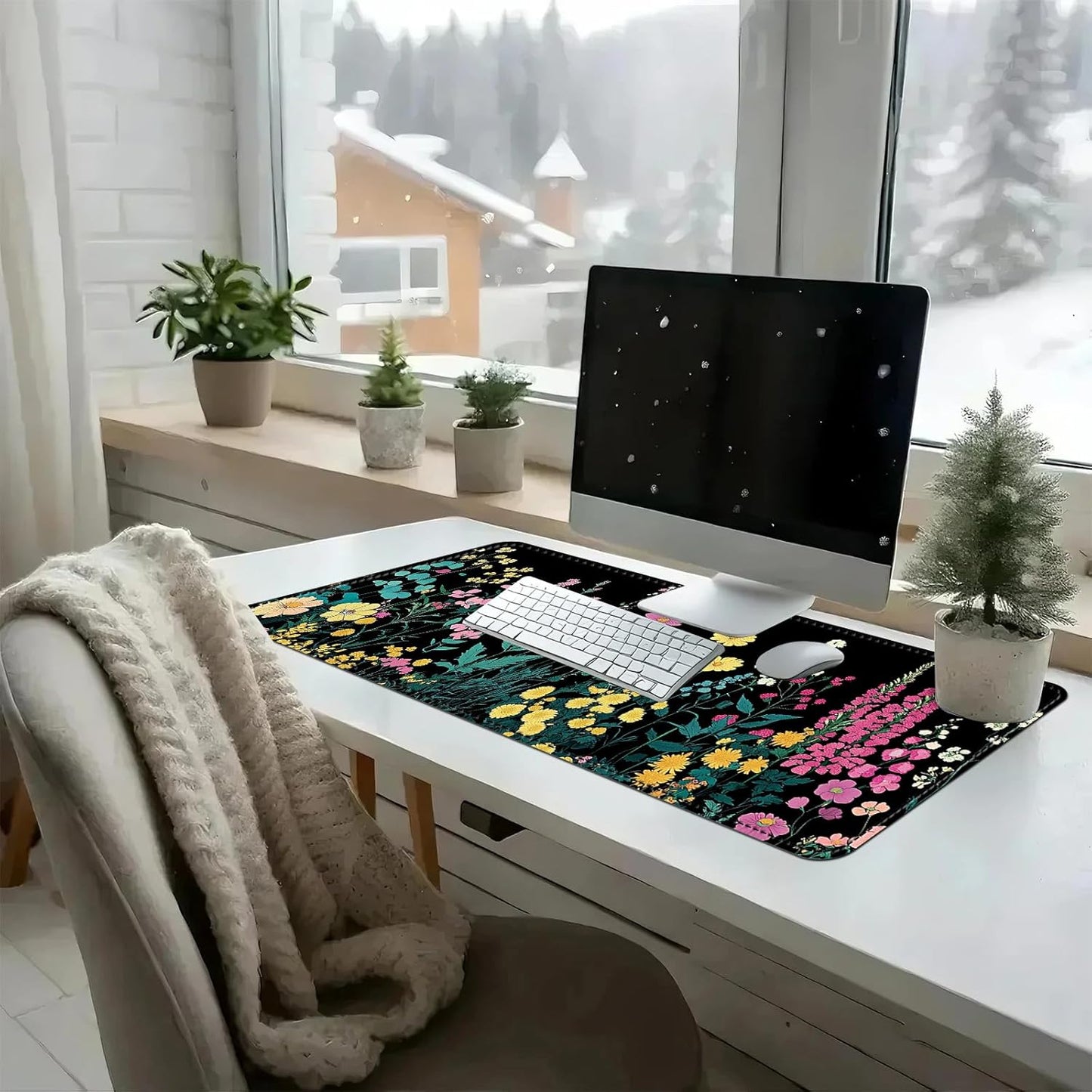 Heated Mouse Pad with 3 Temperature Settings(104°F–122°F),Large 31.5x13 Inch PU Leather Heated Desk Mat,Waterproof Warming Pad for Office,Gaming & Cold Hands Relief,Garden Flowers