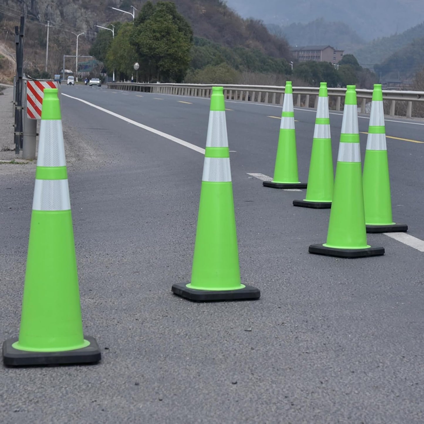 4 Pack 36 Inch Green PVC Traffic Cones Black Base Stable Large Size, Highway Traffic Outdoor Construction Safety Warning Cones (4, Green, 36 Inch)