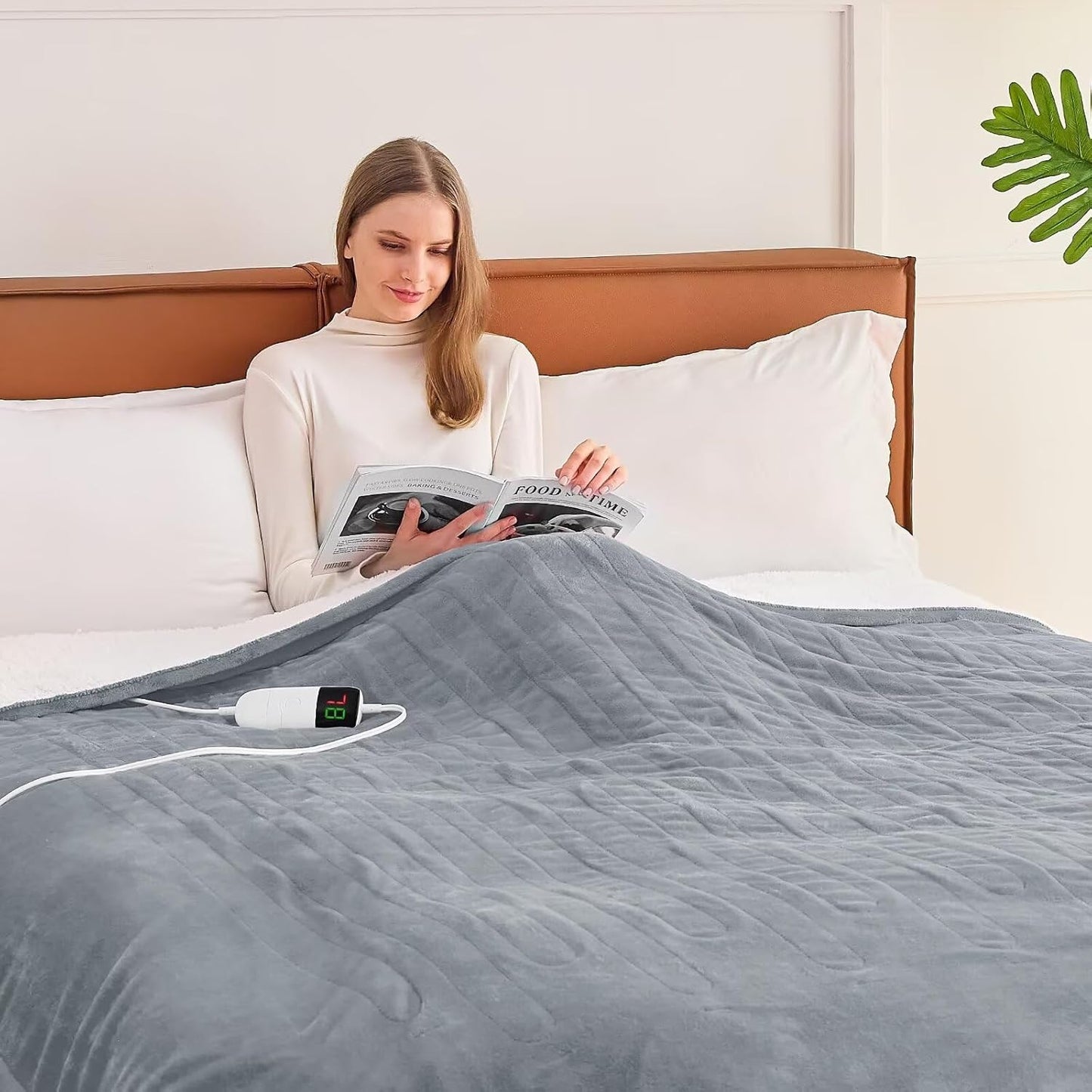 BOMOVA Heated Electric Blanket Full Size - 72" x 84" Heating Blanket with 10 Heating Levels & 8 Hours Auto Off, Warm Flannel Blanket, Christmas Birthday Gifts for Women