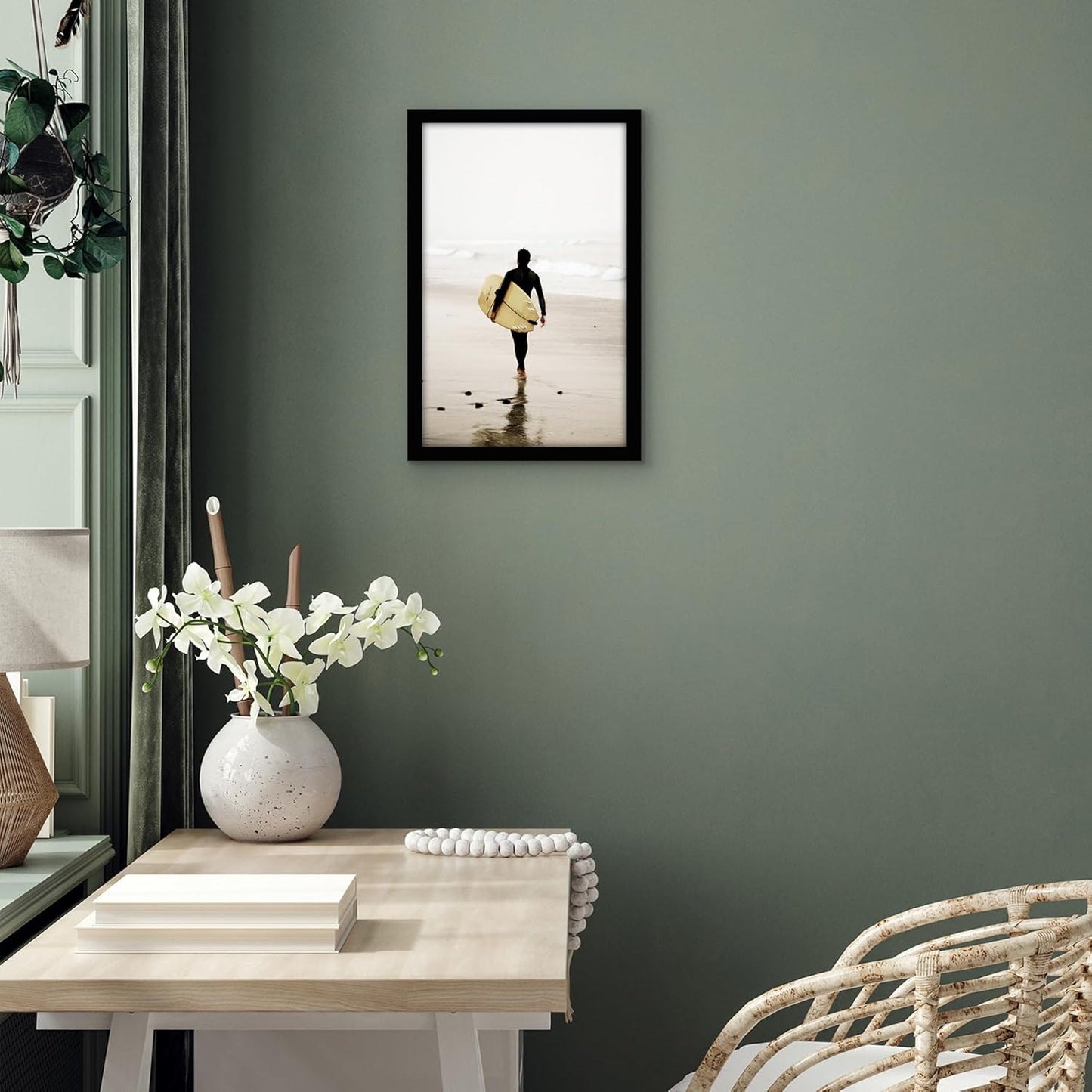 Americanflat 12x19 Picture Frame with Shatter-Resistant Glass - Signature Collection - Gallery-Style Frames Made of Engineered Wood - Photo Frame for Wall Display - Black