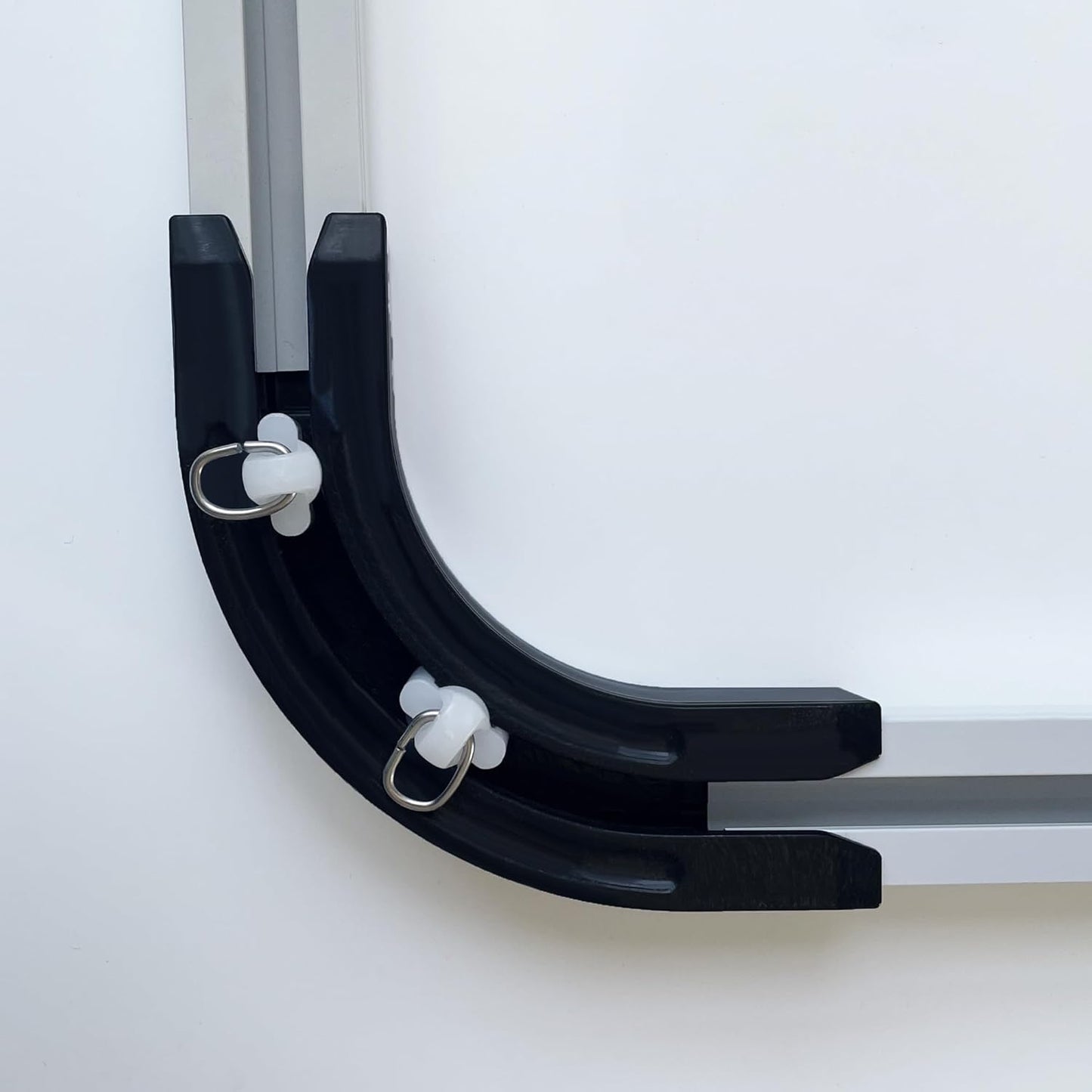 90° Curved Connectors for Track Curtains Ceiling Mount/Wall Mount, Ceiling Track for Curtains, Room Divider Curtains Tracks（Black 2PCS）.