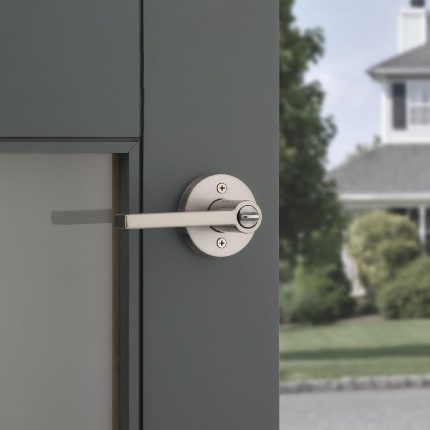 Kwikset Halifax Entry Door Handle with Lock and Key, Secure Round Keyed Reversible Lever Exterior, for Front Entrance and Bedrooms,Satin Nickel, Pick Resistant Smartkey Rekey Security and Microban