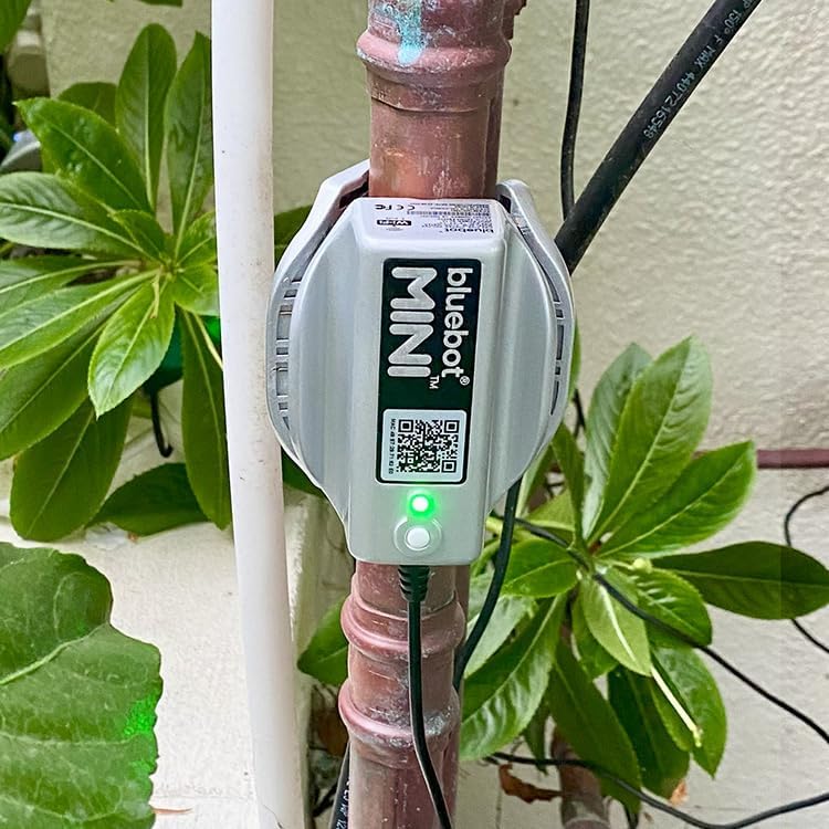 Bluebot Mini WiFi Water Meter, Bundle 1, Indoor/Outdoor, Clamp-on, Fits 3/4”-1” Pipes, Alerts, Live Usage & Leak Monitoring, Ultra-Compact Design