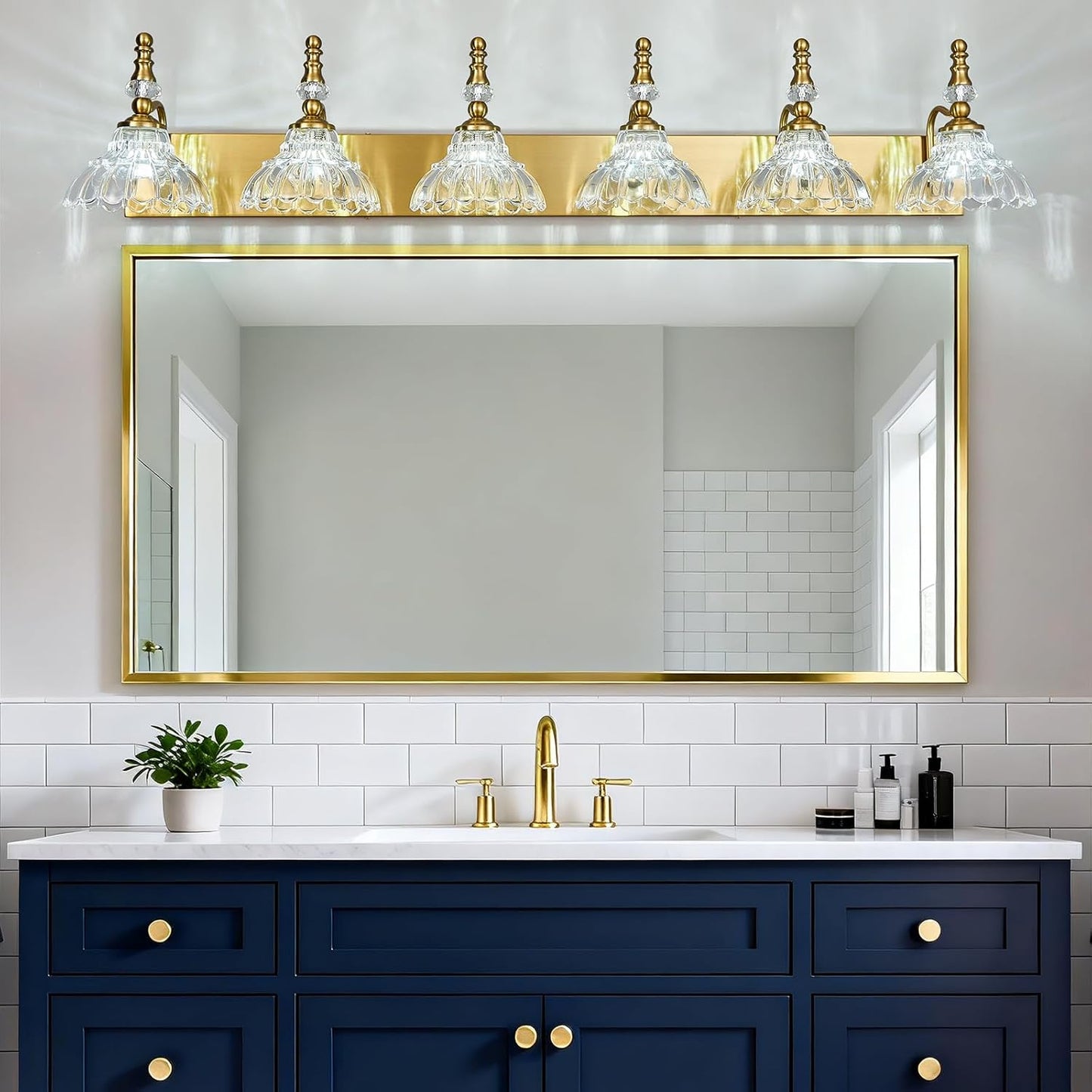 Vintage Bathroom Vanity Light, 6-Light Gold Vanity Lighting Fixture with Flower Glass Shade, Bathroom Lighting Fixtures Over Mirror