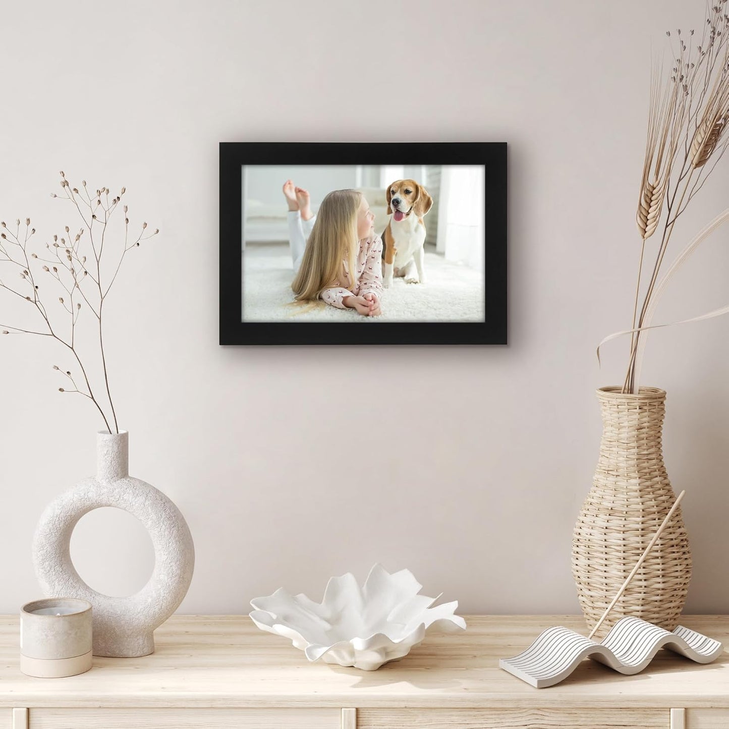 Americanflat 5.5x8.5 Picture Frame with Shatter-Resistant Glass - Signature Collection - Gallery-Style Frames Made of Engineered Wood - Photo Frame for Tabletop and Wall Display - Black