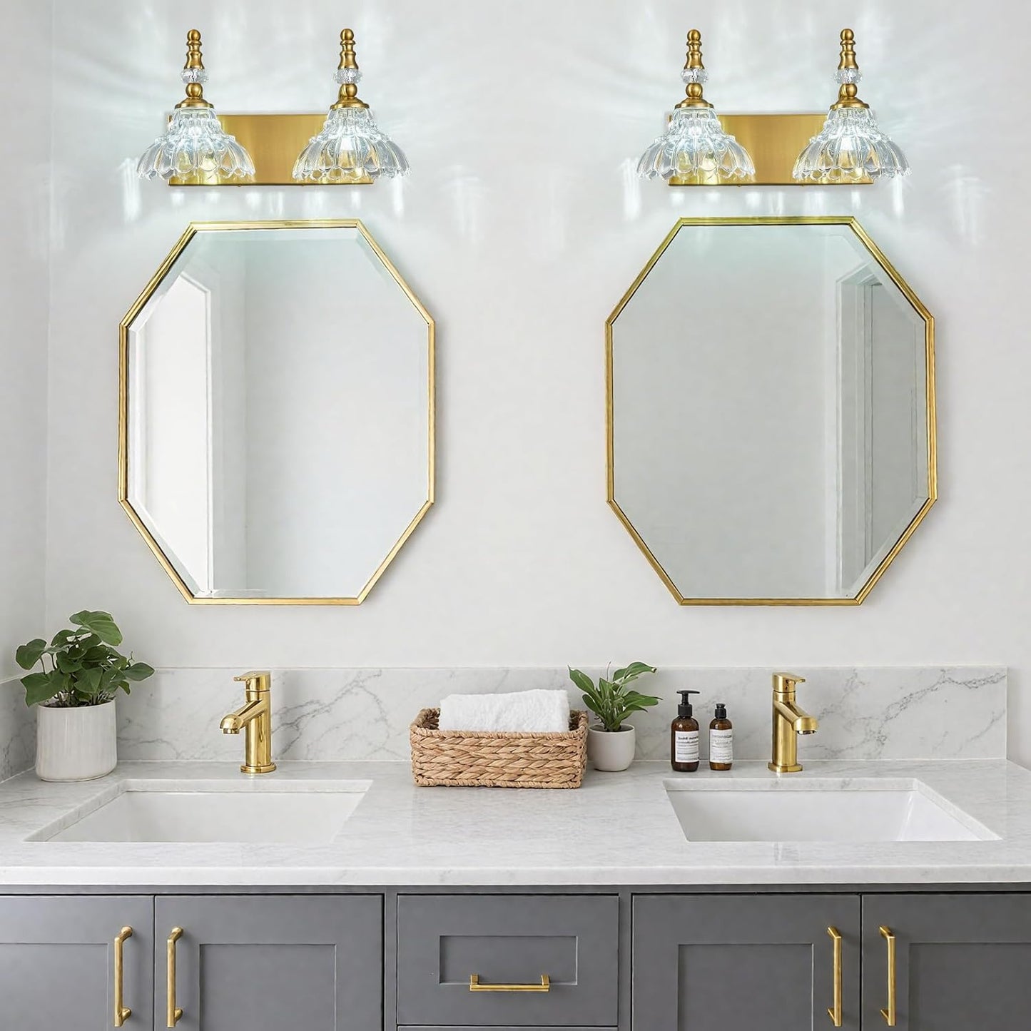 Vintage Bathroom Vanity Light, 2-Light Gold Vanity Lighting Fixture with Flower Glass Shade, Bathroom Lighting Fixtures Over Mirror