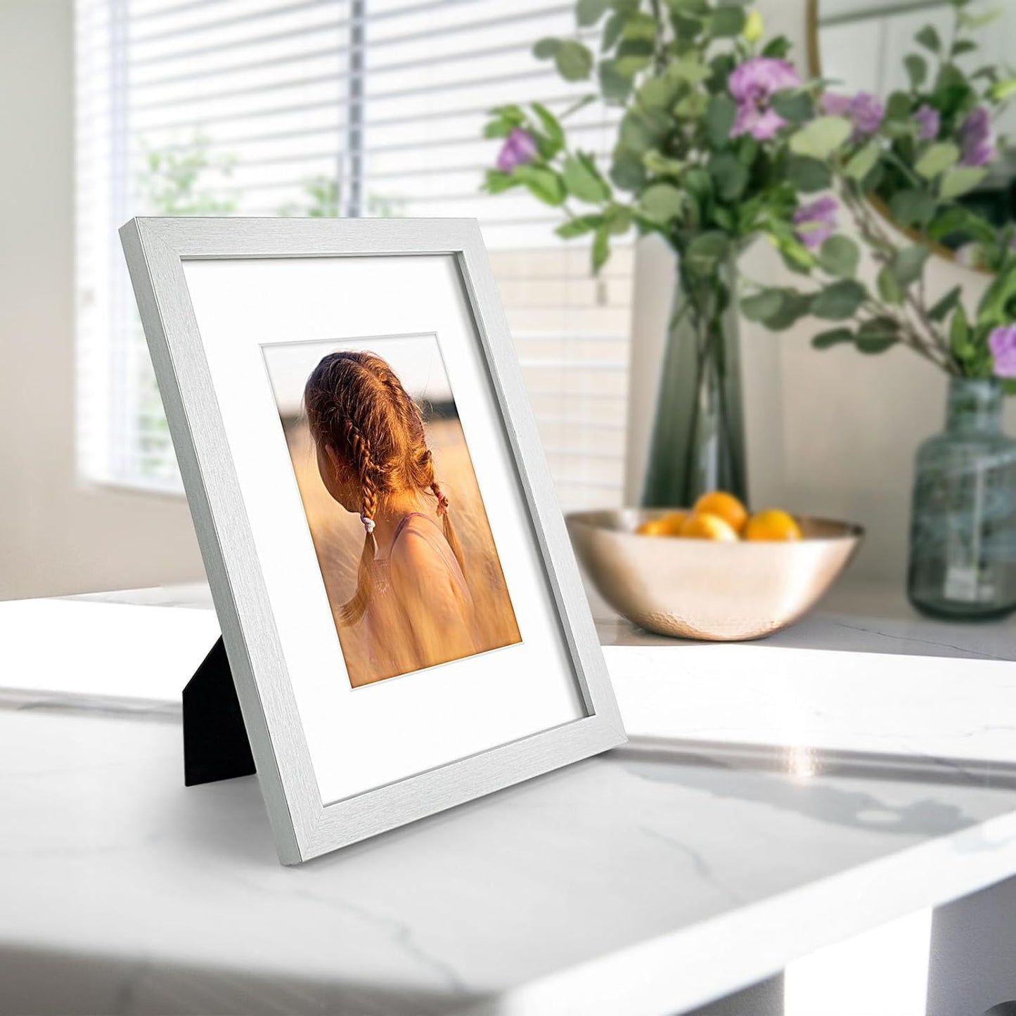 Golden State Art, 9x12 Picture Frame with Mat for 6x8 - High Definition Glass Wall Mounting Horizontal Vertical Display (Silver, 2 Pack)