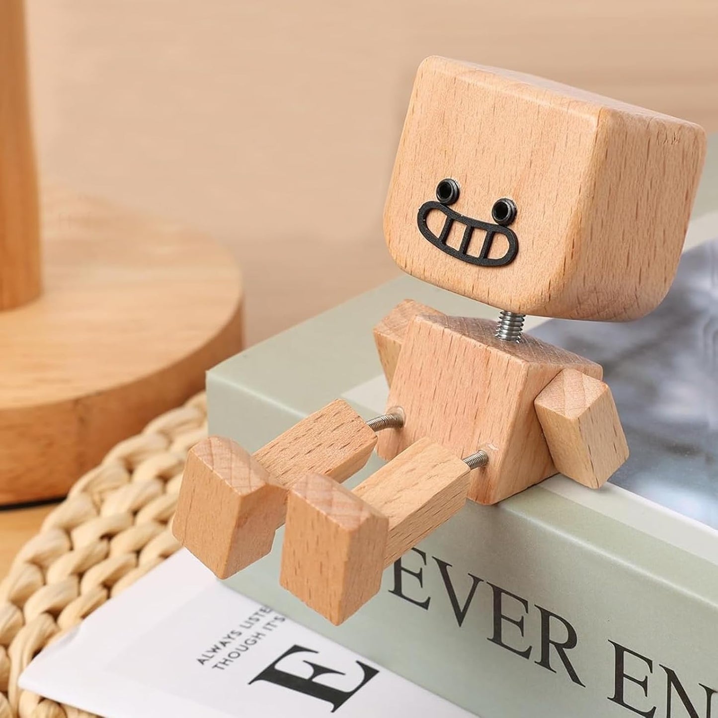 Shaking Wooden Man Figurine for Car Dashboard, Handmade Shaking Feet Wooden Man with 12PCS Magnetic Expressions, Creative Wood Desktop Decor Gifts