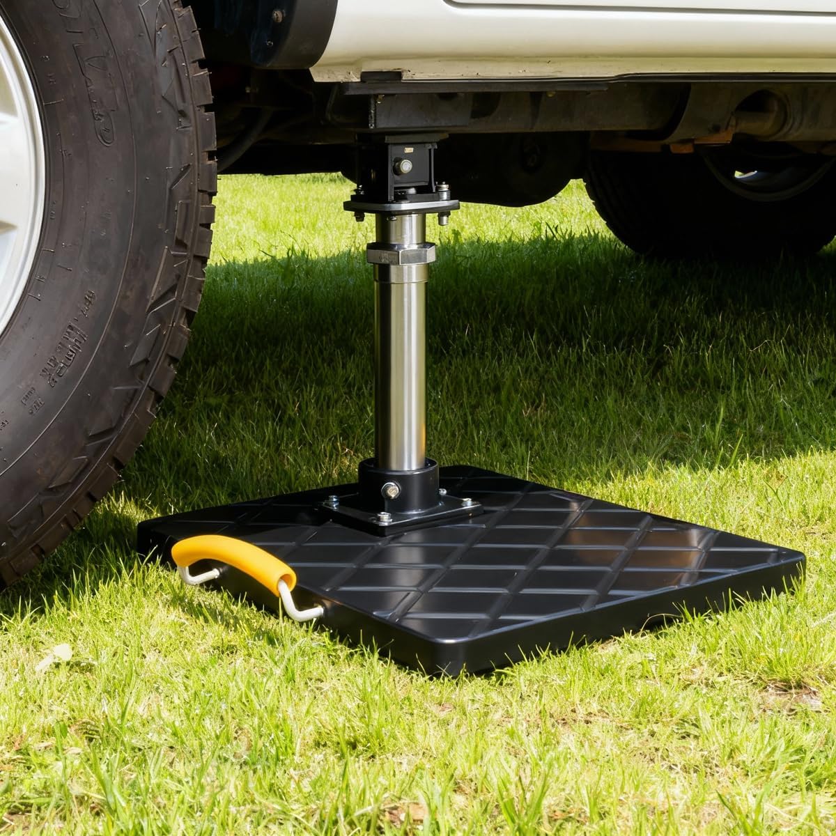 Trailer Stabilizer Pads (2 Pack), UHMWPE 12 X 12 X 1 inchs Non-Slip Rv Jack Pads Camper Outrigger Pads with Handle, Heavy Duty Stabilizing Blocks for Truck/Trailer/Crane
