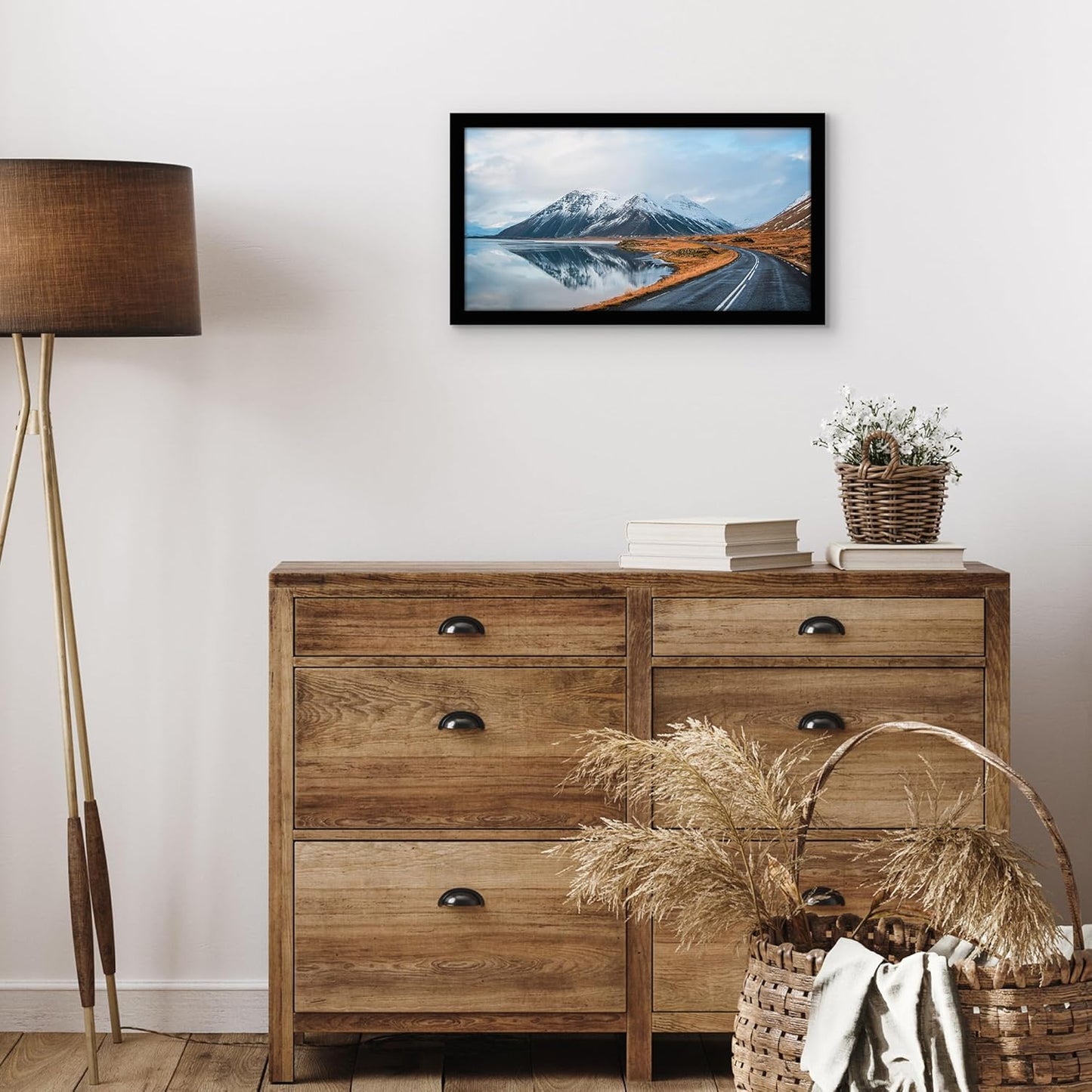 Americanflat 9x17 Picture Frame with Shatter-Resistant Glass - Signature Collection - Gallery-Style Frames Made of Engineered Wood - Photo Frame for Wall Display - Black