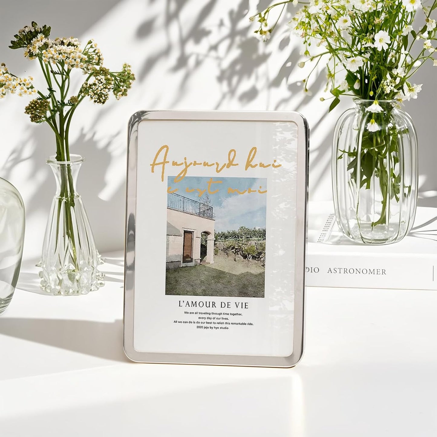 Axeman 4x6 Picture Frame-Metal Rounded Corner Frame 4x6, 4''x6''Photo Frame with Tempered Glass,Tabletop and Wall Display, One-Piece 4 By 6 Metal Picture Frame for images, Silver