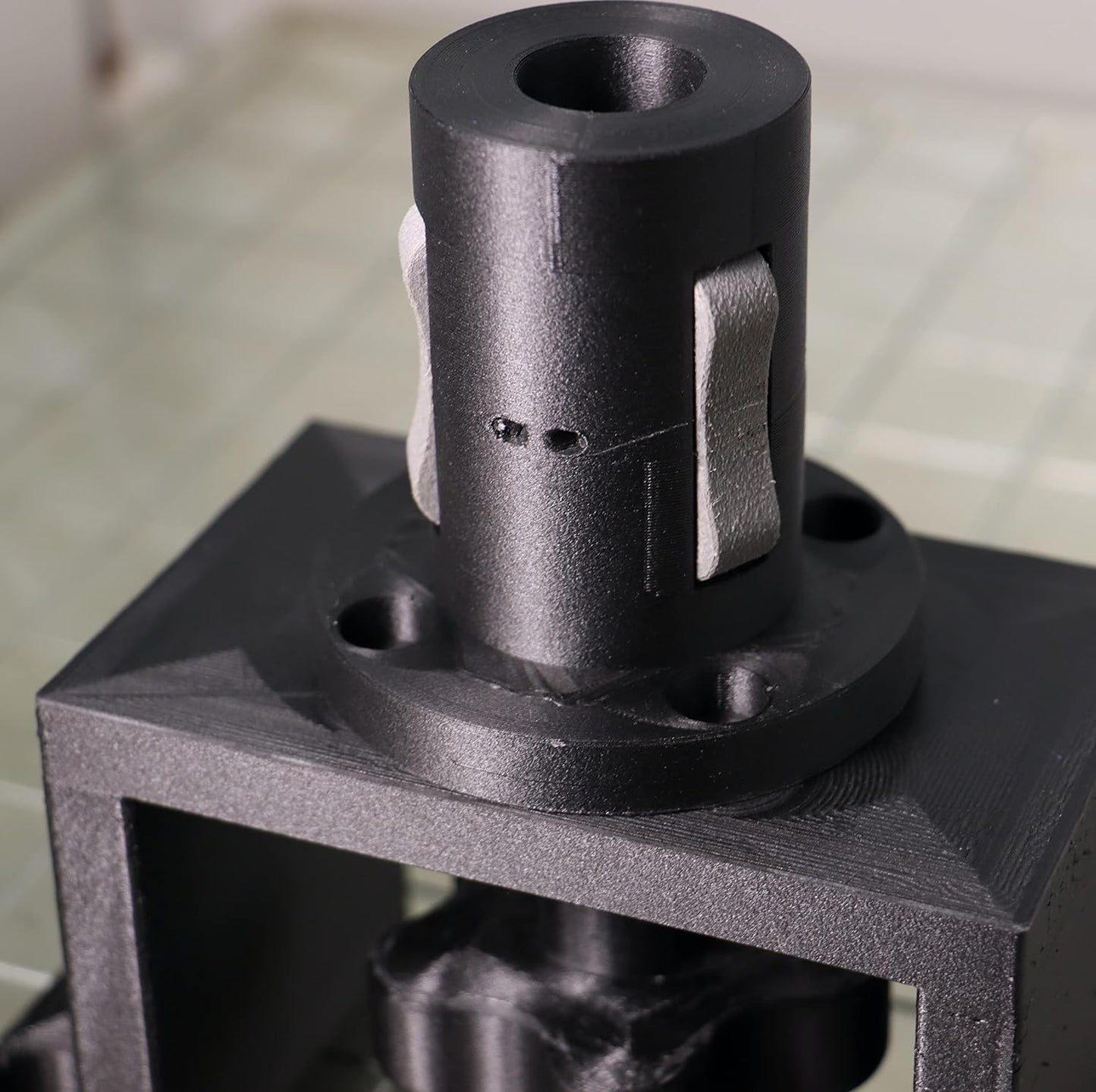 Polymaker PA6-CF Nylon Filament 1.75mm 2kg Black Carbon Fiber Nylon 3D Printing Filament - PolyMide PA6-CF Warp Free 3D Printer Filament
