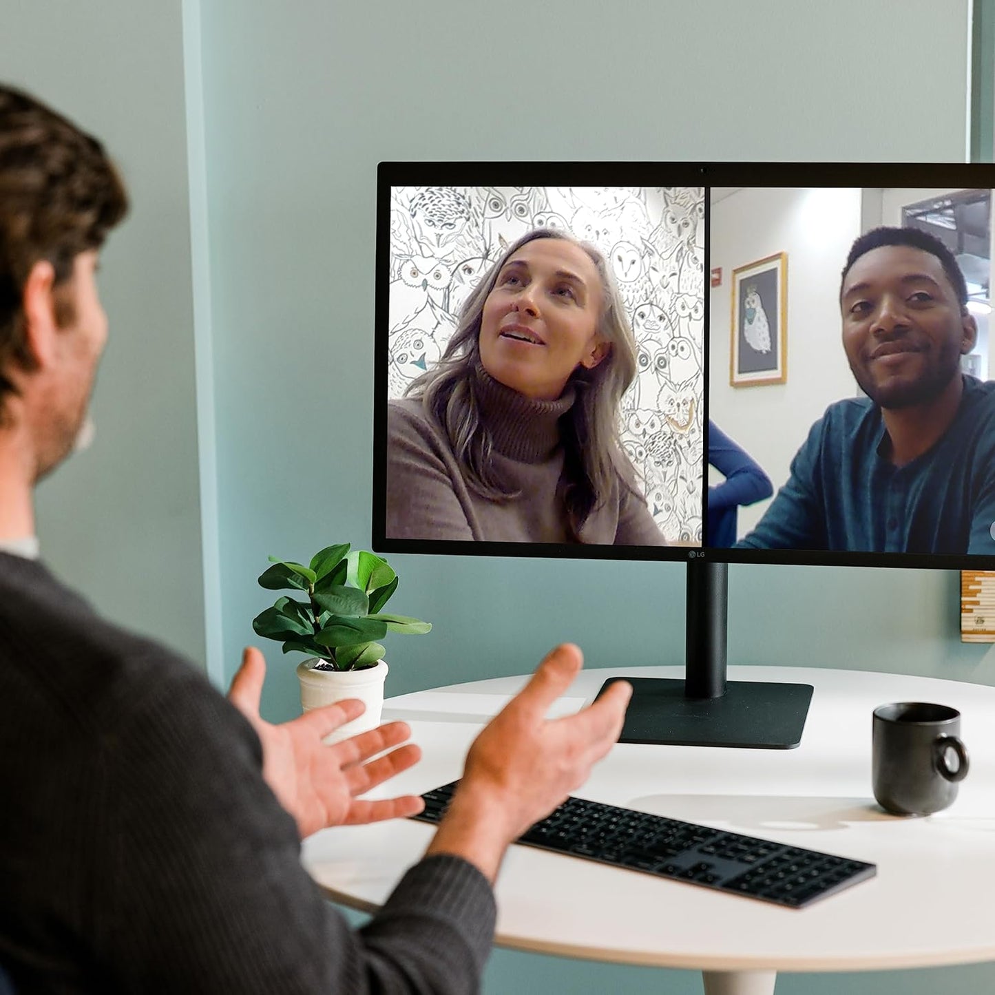 Owl Bar Video Conferencing Device — 4K Video Conferencing Bar with Active Speaker Focus (Add a Meeting Owl 3 or Pro for 360-Degree Coverage and Automatic Camera Switching)