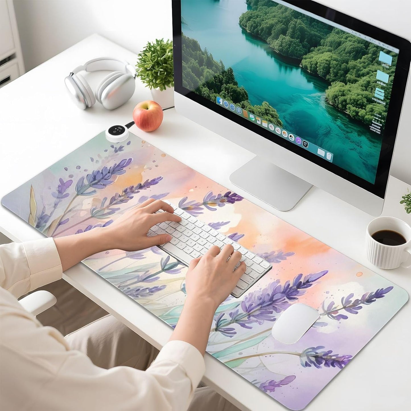 Large Heated Mouse Pad,Leather Desk Mat,31.5"x13",Hand Warmer Pads for Desk,Lavenders(Morandi Pink)