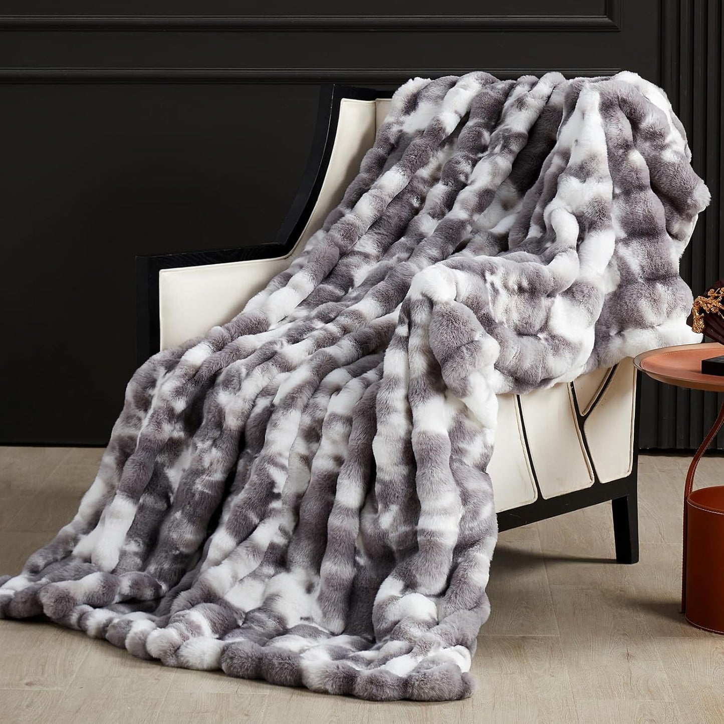 SAPHREAS Faux Fur Throw Blanket for Couch, Fluffy Fuzzy Bubble Blanket for Sofa Bed Living Room, Decor Soft Cozy Gifts for Women Men, 50x60” Tie Dye Grey