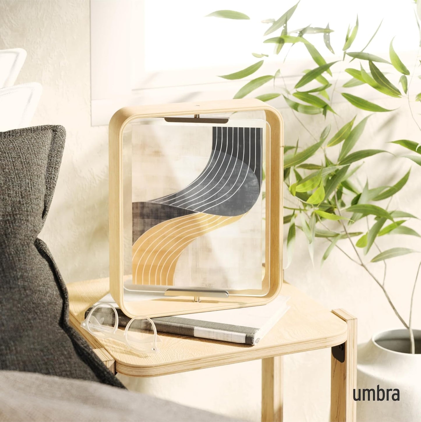 Umbra Table Picture Frame, Double-Sided Picture Frame for 20 x 25 cm Photos, Wood, Natural